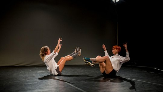 (anti)aging, un spectacol viu: „Putem spune că s-a format o comunitate (anti)aging” | PODCAST