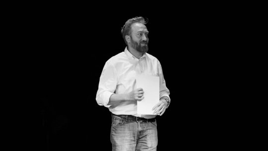 Regizorul Erwin Șimșensohn, a câștigat la Gala Premiilor Radio Romania Cultural, la categoria artele spectacolului | PODCAST