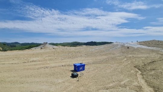 Oamenii de știință români au cartat zona subterană de sub un vulcan noroios