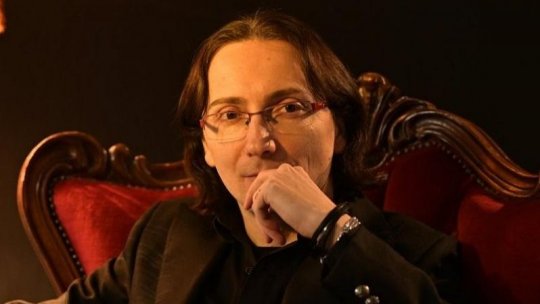 Marian Coman - „Literatura Dark Fantasy este o formă prin care privind în întuneric, putem vedea lumina din noi. „Fata de Dincolo” este următoarea manga pe care o publicăm.”