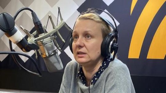 Timpul prezent - Cristina Lupu: „Când ne plângem că nu mai avem presă, e şi vina noastră, că nu mai plătim pentru conţinut” | PODCAST