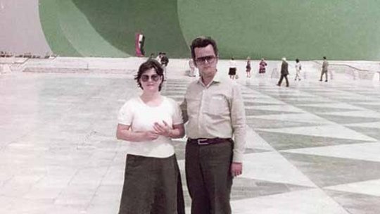 Profesorul Emil Sîrbulescu: „Ne-au întâmpinat peste tot portretele lui Saddam Hussein, punctele de control ale armatei, un Orient care nu se anunța deloc prietenos”