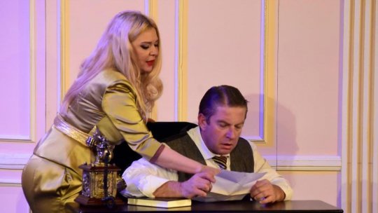 ...Escu de Tudor Mușatescu cu Pavel Bartoş în rolul principal, pe 16 mai, la Teatrul Stela Popescu