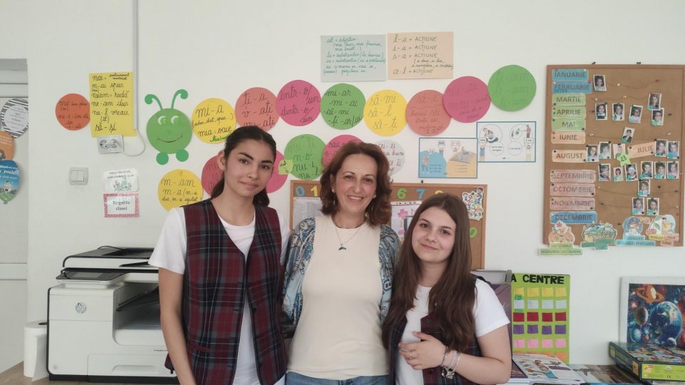 Lăcrămioara Prundaru: „Noi la școală creăm povești (...), le modelăm copiilor mințile și sufletele” | PODCAST