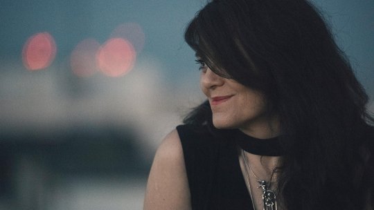 Timpul prezent în literatură - Svetlana Cârstean despre romanul „Dragă nemernicule” de Virginie Despentes: „Cartea asta îți lasă senzația că ai vrea să scrii pe tine o parte din ea”