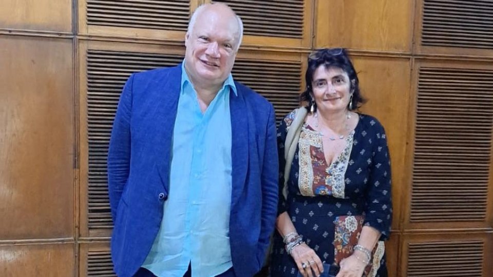 Éric -Emmanuel Schmitt: “Nu-i suport pe autorii care spun că ei scriu pentru ei înșiși. Eu nu scriu pentru mine însumi, eu scriu pentru ca să fiu citit!”