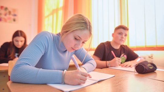 World Vision România (WWR) concepe un program care reduce abandonul școlar și anulează o parte dintre diferențele educaționale majore dintre rural și urban