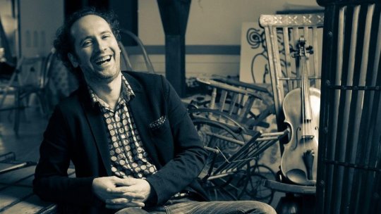 Răzvan Popovici, fondatorul festivalului SoNoRo Musikland - „Ne dorim să atragem în continuare atenția asupra unor clădiri foarte importante ale Transilvaniei care încă nu au fost restaurate” | PODCAST