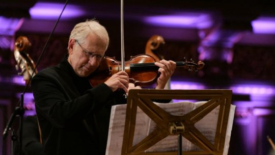 Shlomo Mintz, unul dintre cei mai importanți violoniști ai lumii, va susține un recital la București, în cadrul ediției a XIX-a a Concursului Internațional George Enescu