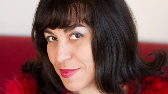 Saviana Stănescu: „Vorbesc despre oameni marginalizați, diferiți, oameni care pot fi proscriși, pot fi la marginea societății sau pot fi excentrici”