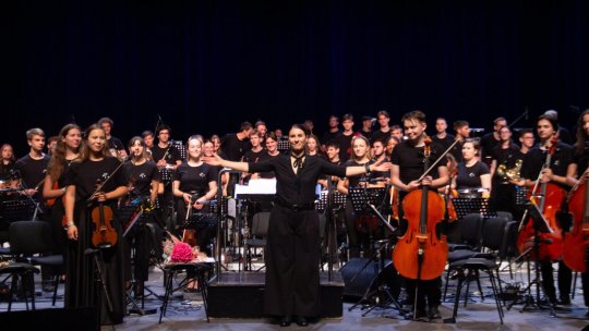 „Eroica” de Beethoven, în interpretarea Orchestrei Slovene de Tineret, sub bagheta dirijoarei Živa Ploj Peršuh, în Festivalul „Vara Magică”