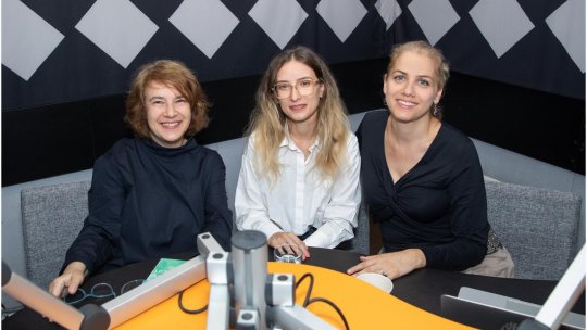 Aurelia Mihai: „Rolul unui artist contemporan e acela de a cerceta timpul și spațiul în care trăiește”