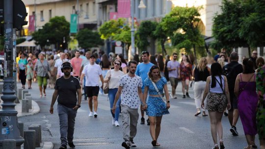Un nou weekend la „Străzi deschise, București – Promenadă urbană”: spectacole de teatru, dans, show-uri de acrobație și activități pentru copii vor anima Calea Victoriei și Strada Novaci din sectorul 5 al capitalei