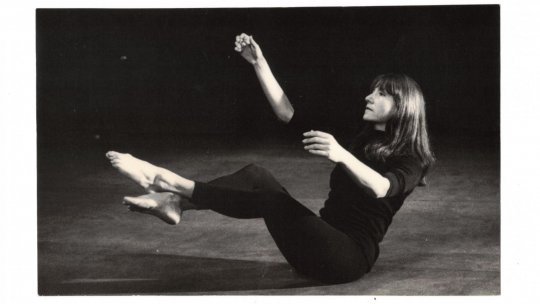 MIRIAM RĂDUCANU:  o expoziție - arhivă cu senZ