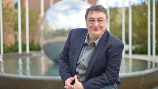 Bogdan Suceavă: " În cîmpul culturii europene, aici ( în secolul al XVII- lea), mai e ceva: e felul în care s-a schimbat în plan politic Europa și parcă ar fi niște lecții și pentru azi"