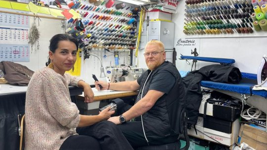 Culise sonore. „Ca să ajungi la o cusătură desăvârșită, uneori trebuie să-ți schimbi viața” - croitorul sibian Mihai Simen