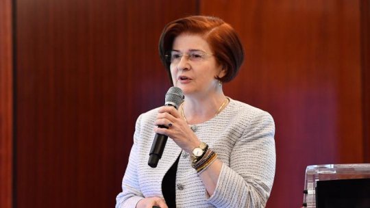 Prof. dr. Cătălina Poiană: „Menopauza și osteoporoza au în comun un element important, și anume abordarea multidisciplinară”