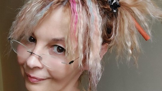 „IRIBOT”: o odisee futurist-suprarealistă semnată Irinel Anghel