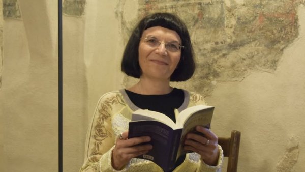 Orașul care m-a făcut. Scriitoarea Ioana Pârvulescu despre Brașov: „Mi-e puțin frică să nu se transforme Brașovul într-un vast restaurant sau cafenea”