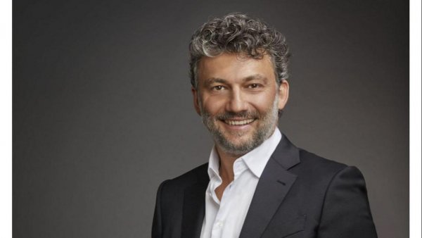 Tenorul Jonas Kaufmann concertează pentru prima dată în România, pe 11 decembrie, la Sala Palatului