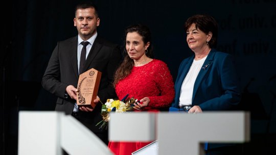 Adina-Elena Segneanu: Pentru cercetare este nevoie de pasiune, hotărâre, răbdare, determinare și capacitatea de a lucra în echipă