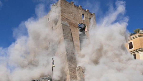 Torre dei Conti s-a prăbușit: O parte din istoria Romei medievale, sub dărâmături