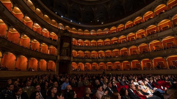 Orchestra Operei Naționale, dirijată de Daniel Jinga, a deschis oficial Anul Cultural România - Italia 2026