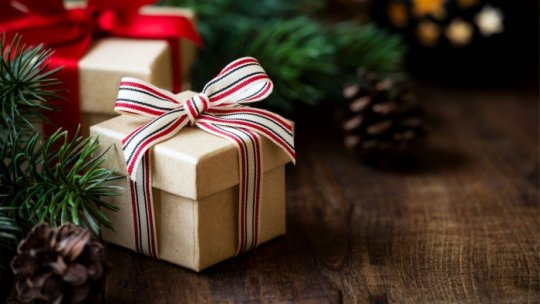 Orașul vorbește cu Cristina Turnagiu Dragna, vicepreşedinte al Asociaţiei Române pentru Protocol şi Ceremonial: Dăruirea de cadouri ca cel mai egoist gest generos din lume