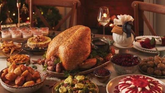 Orașul vorbește cu Cristina Turnagiu Dragna, vicepreşedinte al Asociaţiei Române pentru Protocol şi Ceremonial: Statul la masă împreună și bunele maniere atunci când intrăm în rolul de gazdă sau de musafir