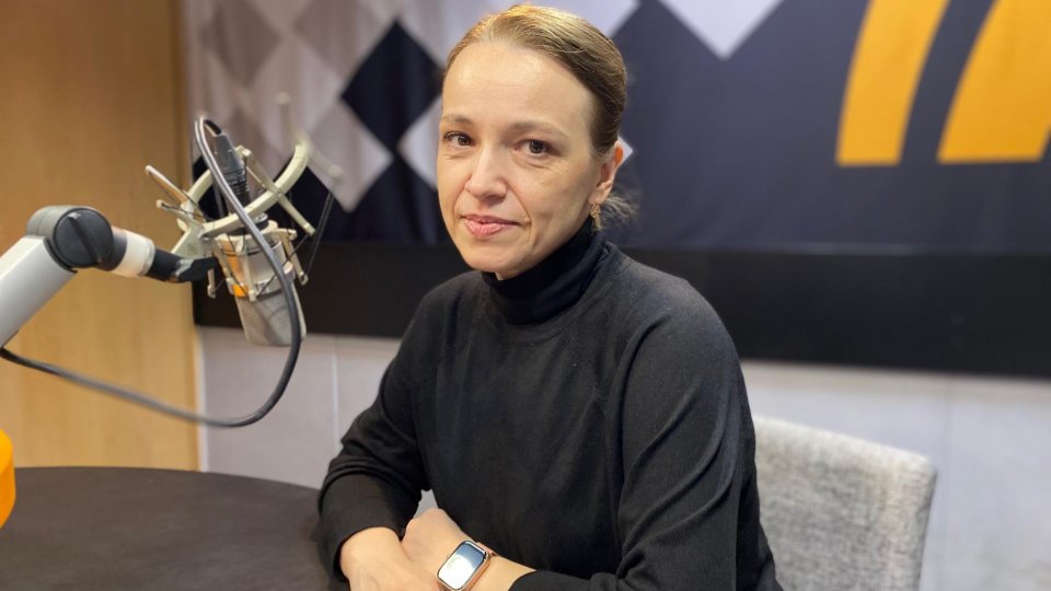 Timpul prezent - În Georgia, oamenii apără, în stradă, calea europeană