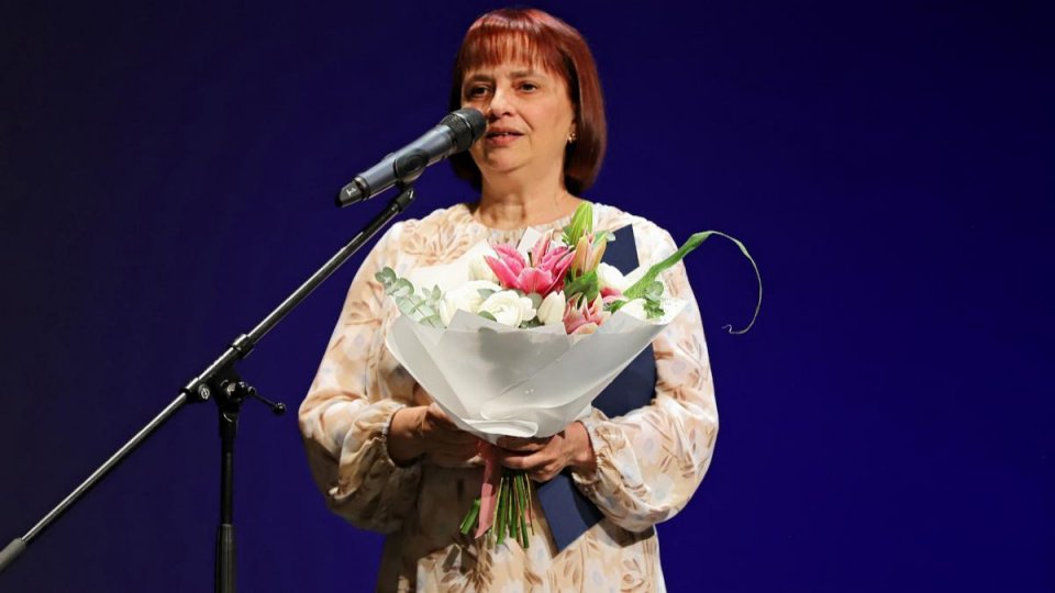 Simona Antonescu – farmecul magiei de a emoționa prin scris, peste timp