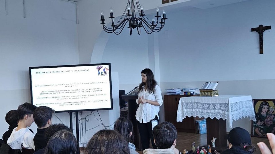 Un program pentru dezvoltarea gândirii critice și promovarea coeziunii sociale în rândul tinerilor