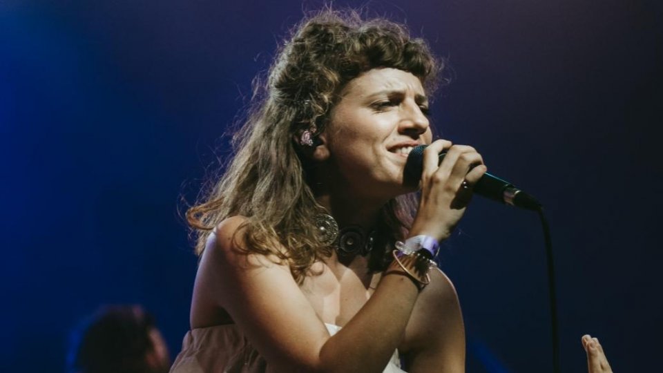 Mădălina Pavăl: „În spatele fiecărei piese de pe albumul Fuga Iuga există câte o poveste inspirată din călătorii și întâlniri cu oameni faini”