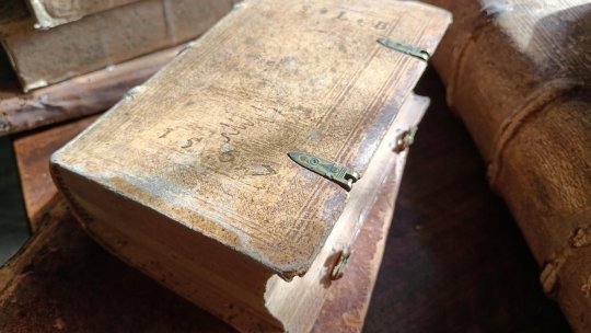 Cronicari digitali. Spune-mi unde sunt. Biblioteca Batthyaneum: Comoara ascunsă a Alba Iuliei, cu manuscrise rare și un trecut fascinant