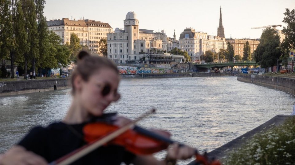 Orașul valsează. Muzica Vienei, de la clasicii vienezi la wienerlied sau pop