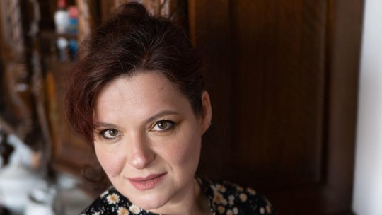 Scriitoarea Cristina Lincu -”În calitate de turistă, da, mă interesează și mă atrage străinătatea, dar nu mai mult de atât”