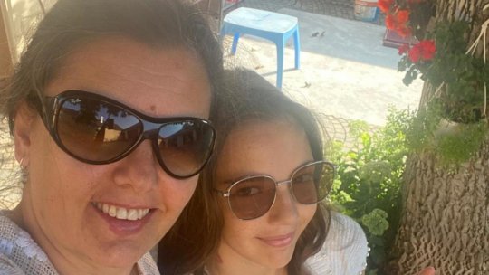 Ascultători radio la microfon: Făgăraşii la putere. Invitate:  Andreea Drăghici,logoped şi fiica sa, Ana