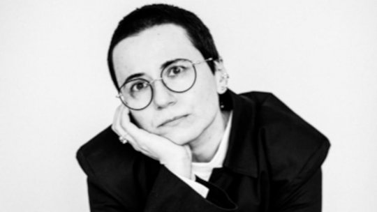 Timpul prezent în literatură  - Lavinia Braniște și poveștile dintr-un camping: ecouri ale migrației