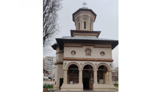 Lisandru Neamțu - ”Restauratorul trebuie să intervină minimal,  astfel încât să păstreze frumusețea lucrării de pe perete”