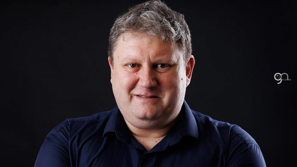 De la social media la inteligența artificială. Metamorfoze ale dialogului în lumea virtuală