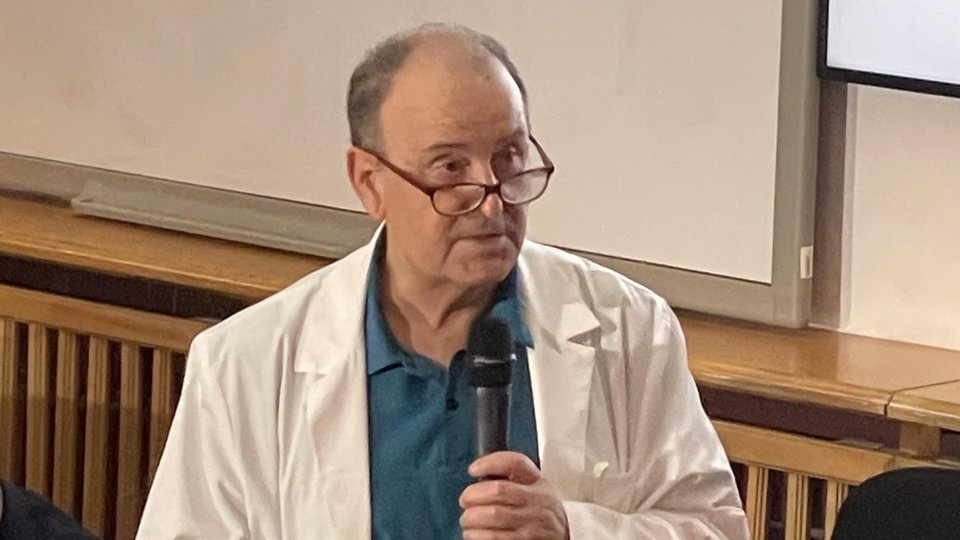 Prof. dr. Florin Mihălțan, președinte SRP: “Din păcate, astmul este o boală imprevizibilă, adică poate să aibă o perioadă de liniște, acalmie și brusc să apară o criză de sufocare”