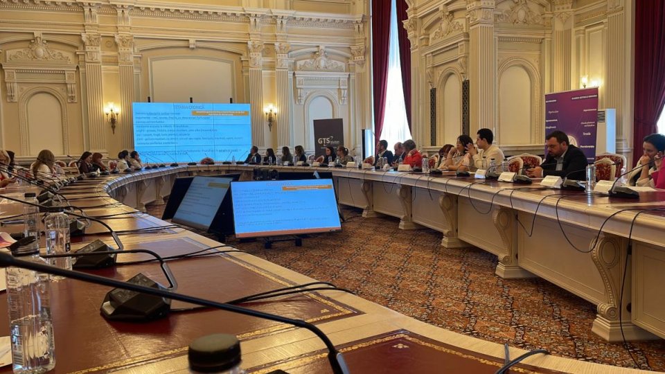 Glandă mică, impact mare – dialoguri despre sănătatea tiroidei