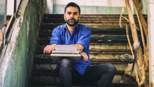 MARIUS CHIVU: “Nici n-am îndrăznit să visez că voi face o antologie pe coperta căreia se vor afla John Cheever, Don DeLillo, Chimamanda Ngozi Adichie...”