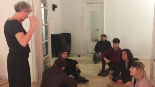 Anamaria Pravicencu: „Sunetul aduce o încărcătură emoțională asociată cu memoria și cu pattern-urile de identificare pe care le dobândim auzind și ascultând pe măsura avansării în vârstă”