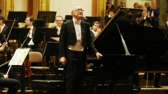 Alfred Brendel, pianistul care a redefinit clasicismul, a încetat din viață la 94 de ani