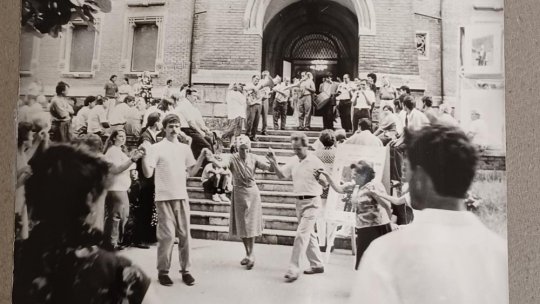 Idei în nocturnă – Pagini de Istorie: În ziua Sânzienelor, despre Muzeul Țăranului Român