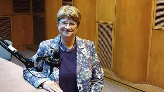Gabriela Mihăilescu: „Muzica şi dansul echilibrează sistemul neuroendocrin, tensiunea arterială, memoria, atenţia, concentrarea, coordonarea mişcărilor, fiind extrem de utile în tratamentul non-farmacologic al bolii Parkinson dar şi în scleroza multiplă”