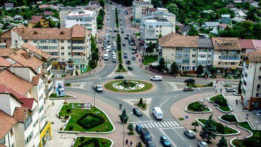 Orașul care m-a făcut. Bobi Dumitraș de la Fără Zahăr despre Dorohoi