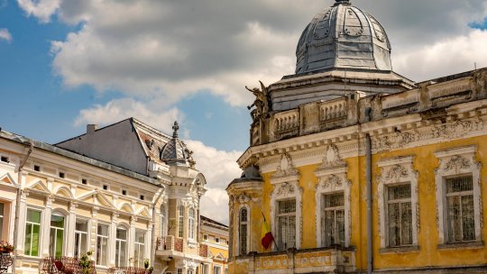 "Orașul care m-a făcut". Episodul 1: Scriitorul Dan Lungu despre Botoșani