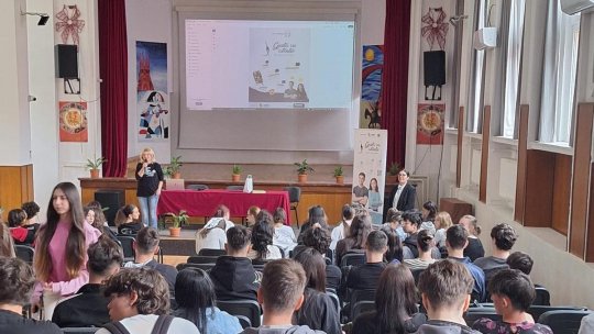 „Gustă cu atenție. Bucură-te de moment”, un program educațional adresat adolescenților